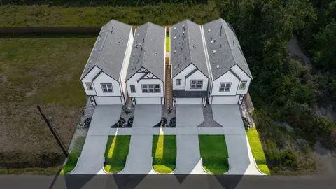 $344,900 | 5939 Cebra, Houston, TX 77091