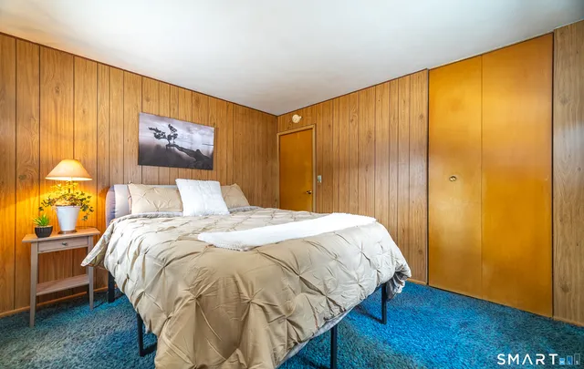 $300,000 | 72 Glendale Avenue, Middletown, CT 06457