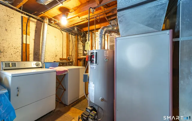 $300,000 | 72 Glendale Avenue, Middletown, CT 06457