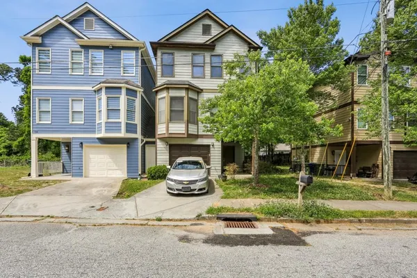 $2,200 | 740 Prince Place Northwest, Atlanta, GA 30318