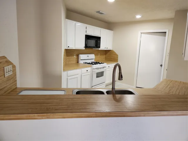 $1,695 | 3036 Walnut Springs Drive, Katy, TX 77449