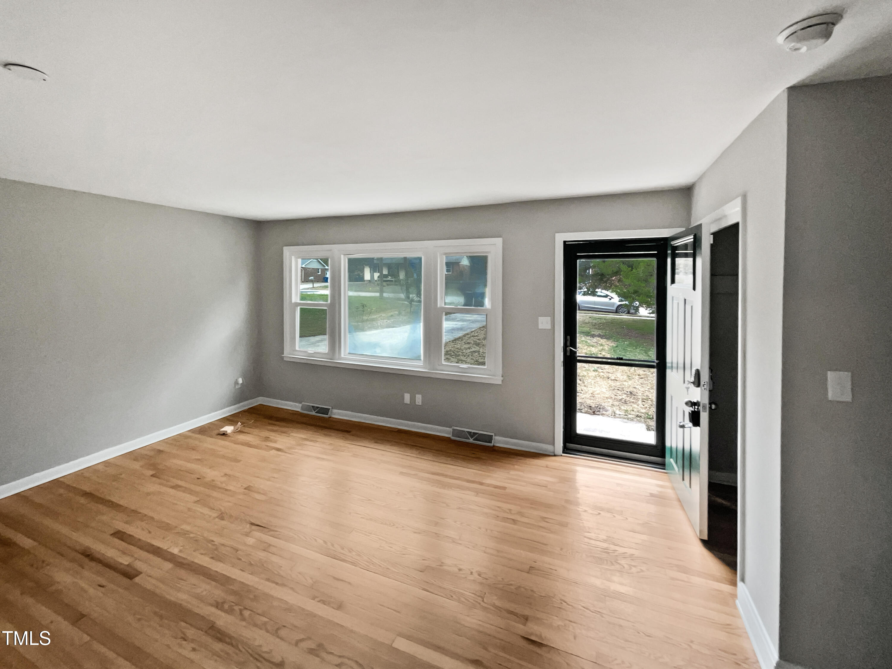 1526 Clermont Road Durham, NC 27713 - Photo 3 of 24 listing_2