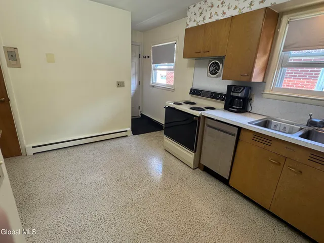 $269,900 | 126 Rosemont Street, Albany, NY 12203