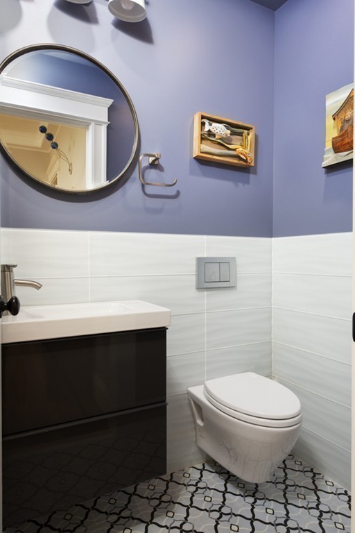 20 John Street, Unit 3 Brookline, MA 02446 - Photo 8 of 15