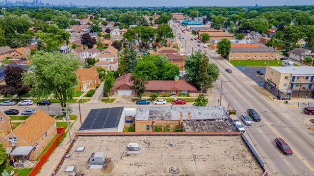 $540,000 | 3847 Euclid Avenue, Berwyn, IL 60402