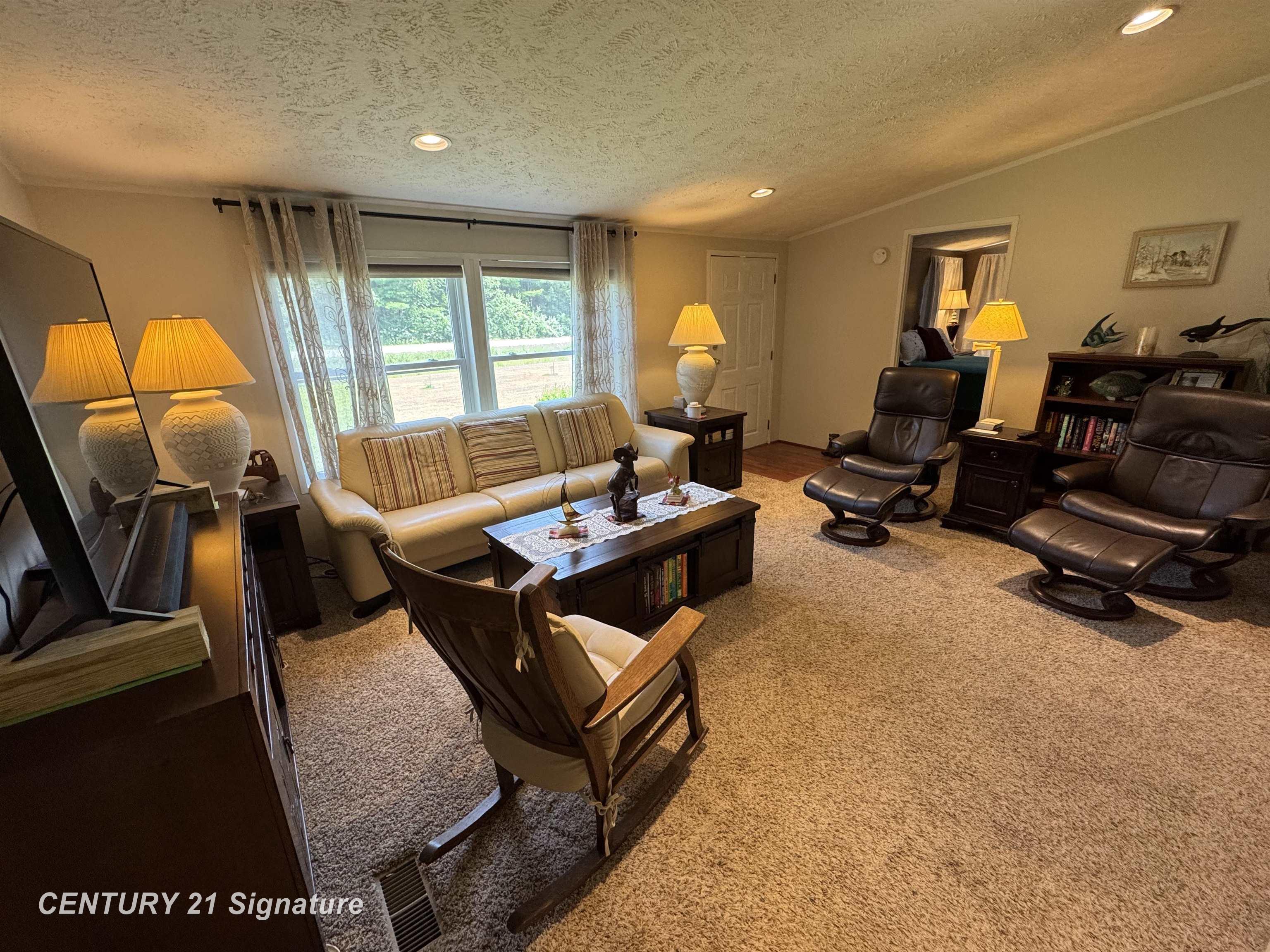 5477 North Townline Road Sterling, MI 48659 - Photo 14 of 25 50188409-4ce40999-9885-4db5-9fbe-6a4ca81edf38.JPG