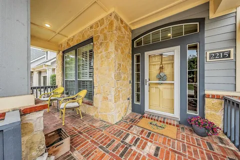 $585,000 | 2215 Red Hawk Lane, Euless, TX 76039