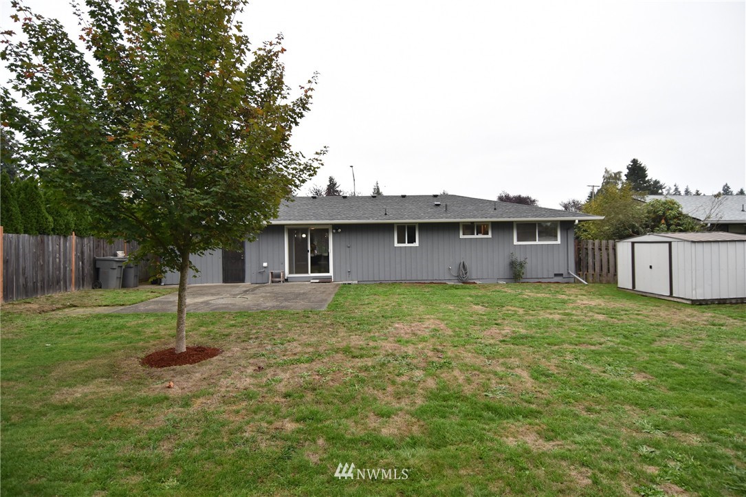 2517 Edmonds Avenue Northeast Renton, WA 98056 - Photo 22 of 25 Gallery Image 22