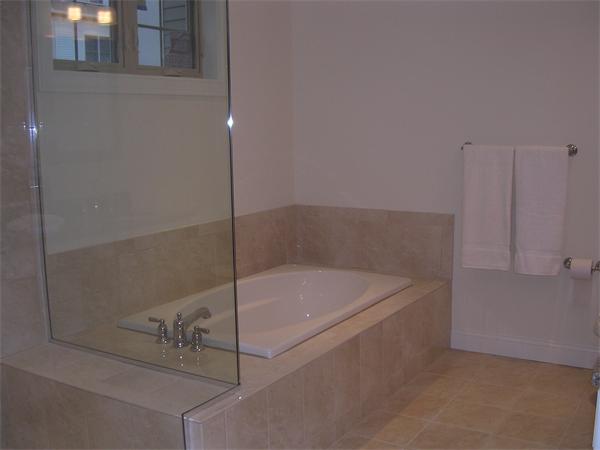 33 Intrepid Circle, Unit 106 Marblehead, MA 01945 - Photo 13 of 19 Gallery Image 13