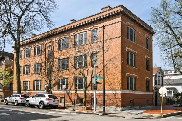 $535,000 | 1658 North Sedgwick Street, Unit 1N, Chicago, IL 60614