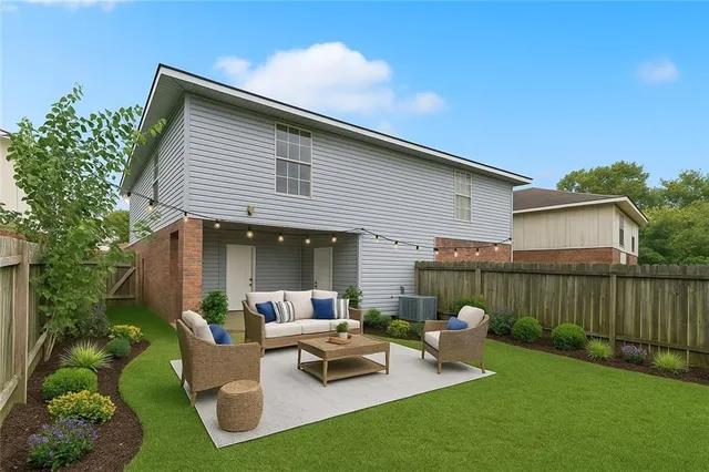 $1,650 | 11 Shepard Court, Unit B, New Orleans, LA 70114