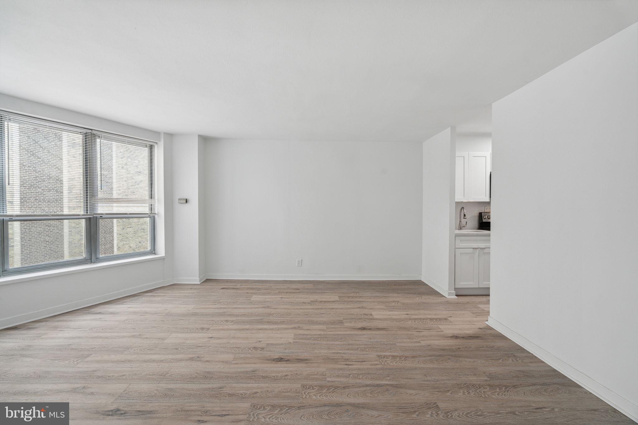 224-30 West Rittenhouse Square, Unit 2602 Philadelphia, PA 19103 - Photo 3 of 25