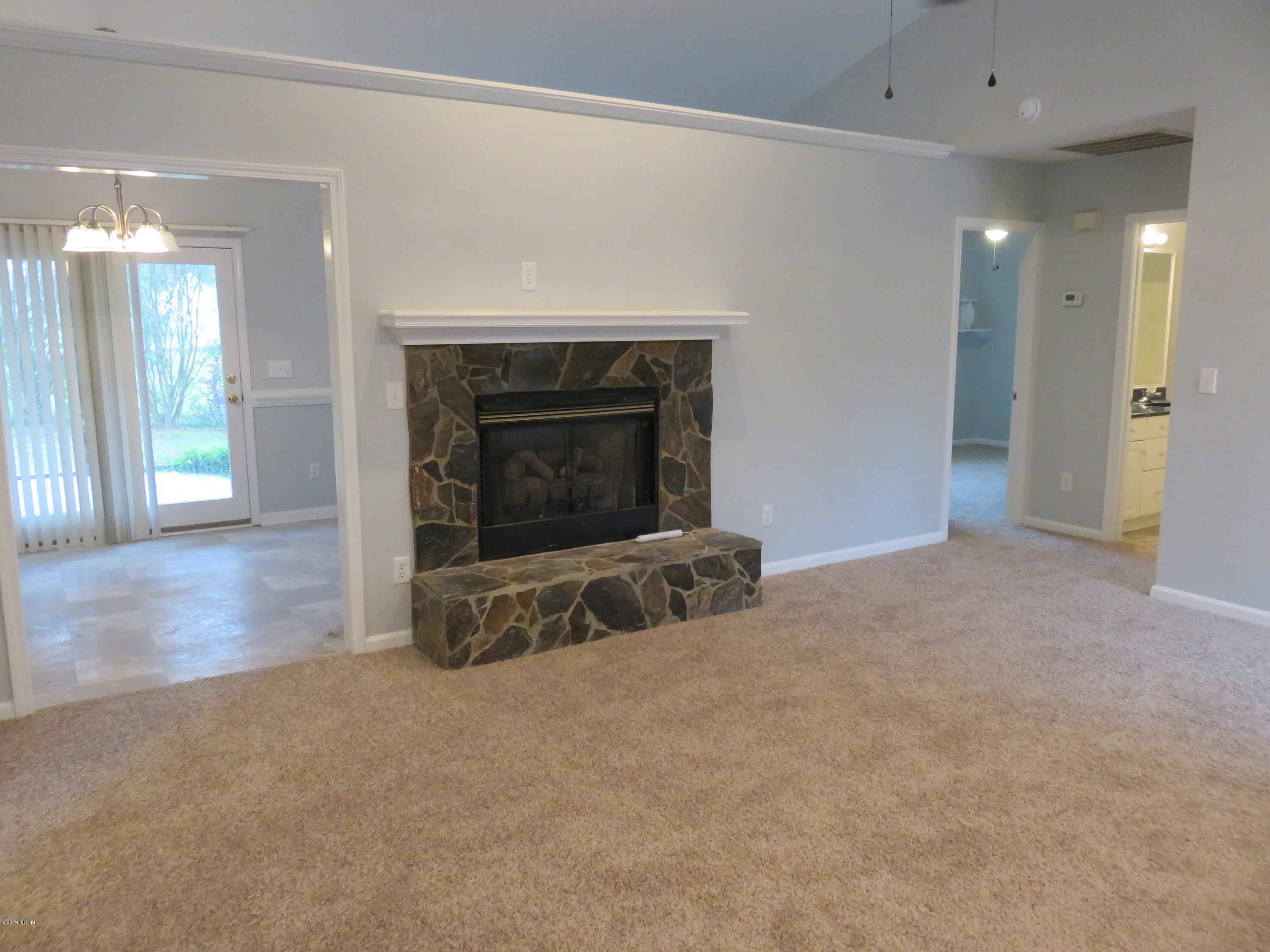 140 Camp Queens Road Swansboro, NC 28584 - Photo 5 of 14 IMG_5001