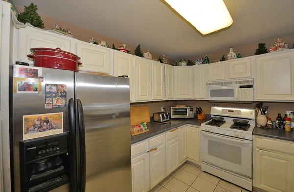 $379,000 | 6244 Partridge Hills Drive, Mount Pleasant, WI 53406