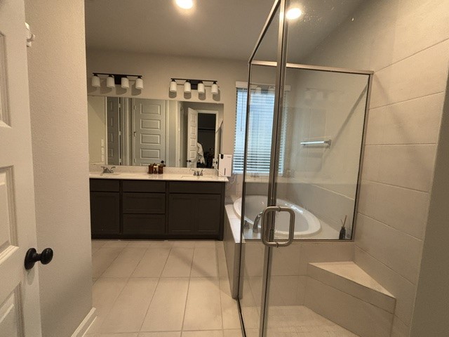 5039 Country Mdws Trail Iowa Colony, TX 77583 - Photo 8 of 19 Primary Bathroom