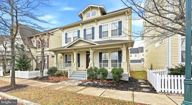 $4,450 | 23706 Grapevine Ridge Terrace, Clarksburg, MD 20871