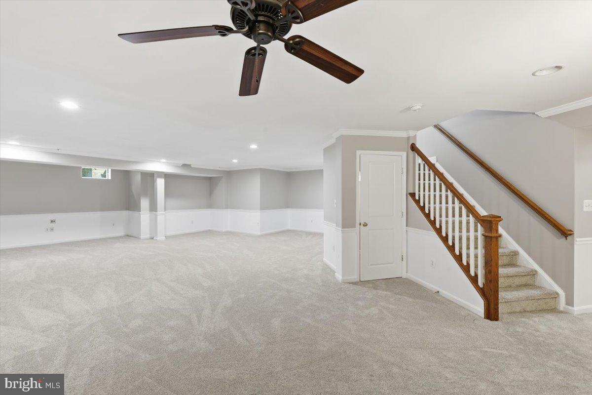 23706 Grapevine Ridge Terrace Clarksburg, MD 20871 - Photo 29 of 39 a view of an empty room with a window
