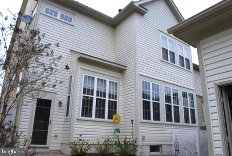 23706 Grapevine Ridge Terrace Clarksburg, MD 20871 - Photo 39 of 39 a view of front of house and a window