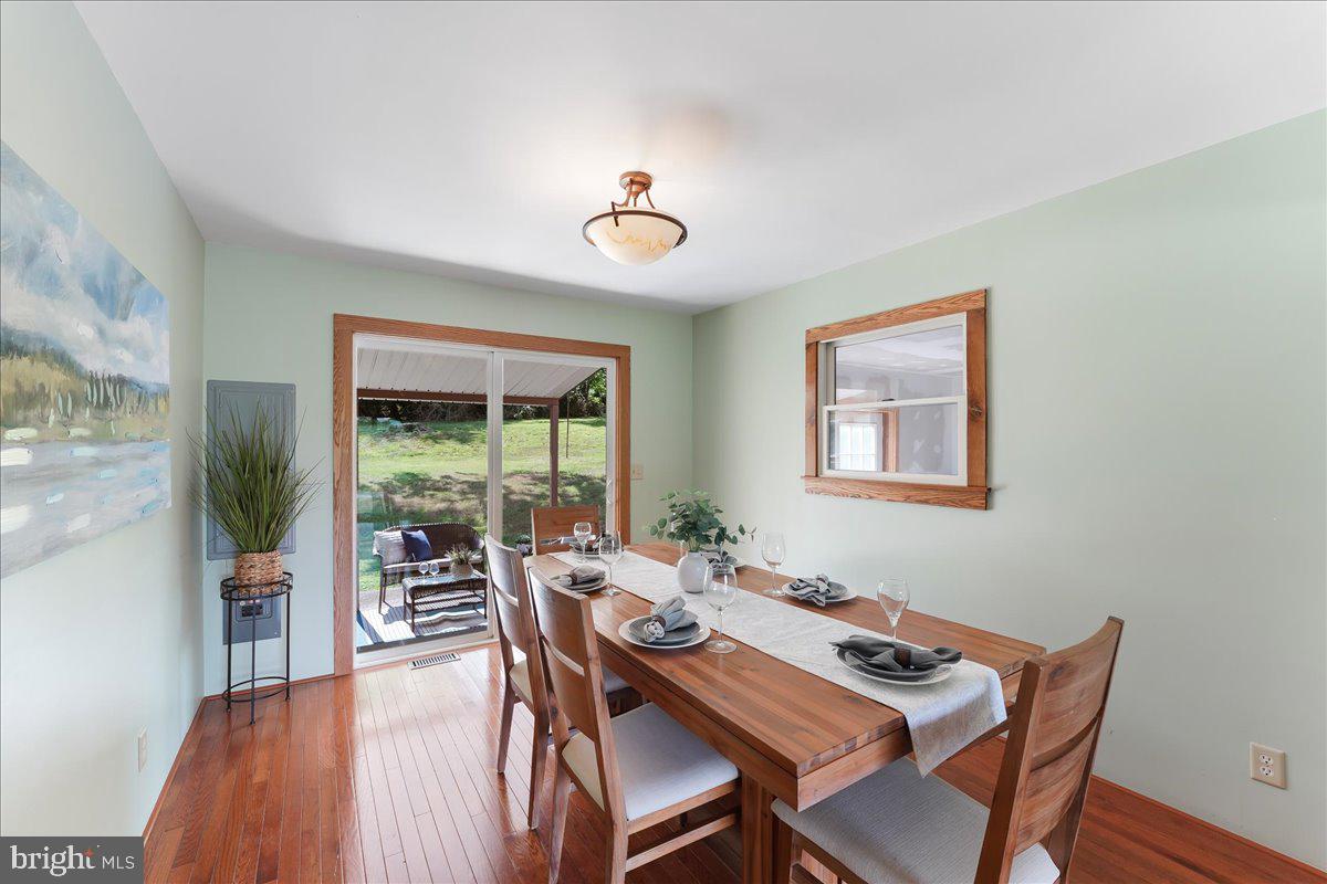615 Unionville Road Kennett Square, PA 19348 - Photo 11 of 39 Dining Rm