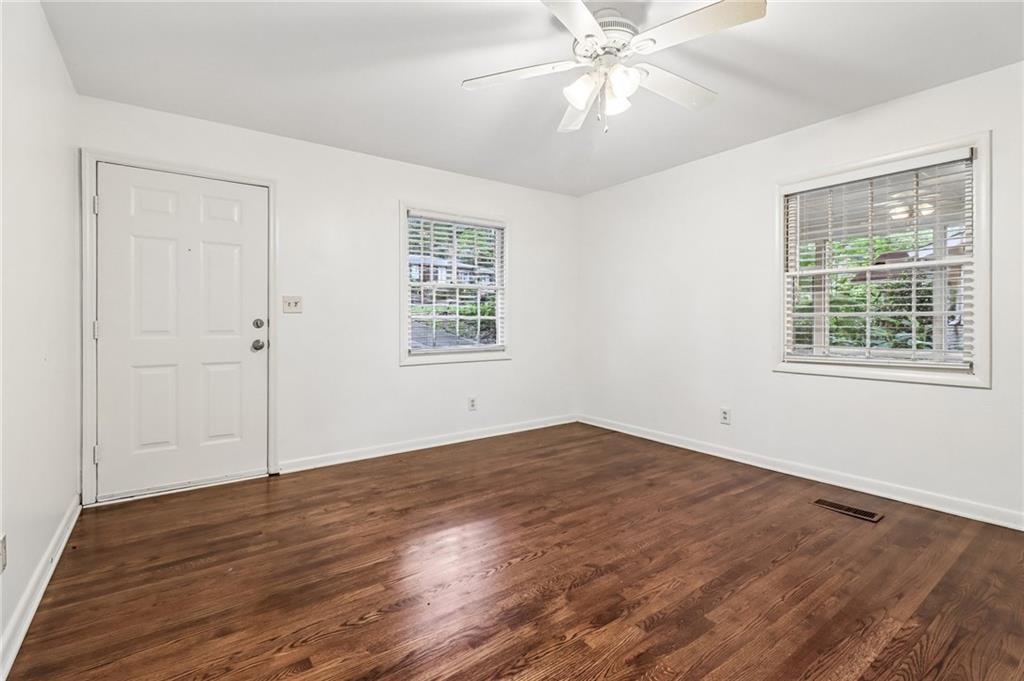 923 Verdi Way Clarkston, GA 30021 - Photo 4 of 22