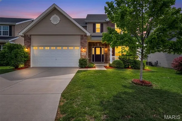 $495,000 | 340 Cambridgeshire Court, St. Peters, MO 63376