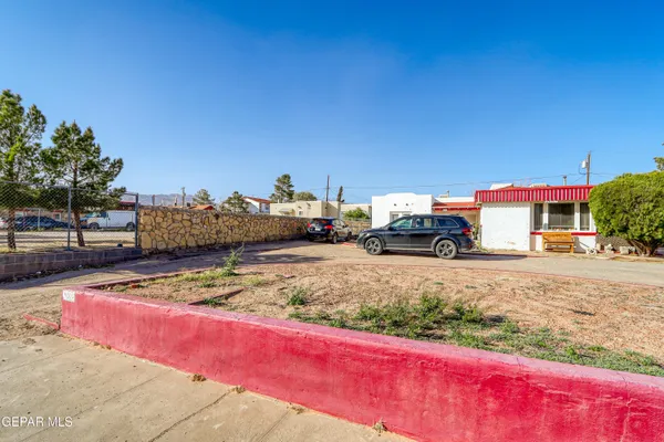 $210,000 | 4609-4611 La Luz Avenue, El Paso, TX 79903