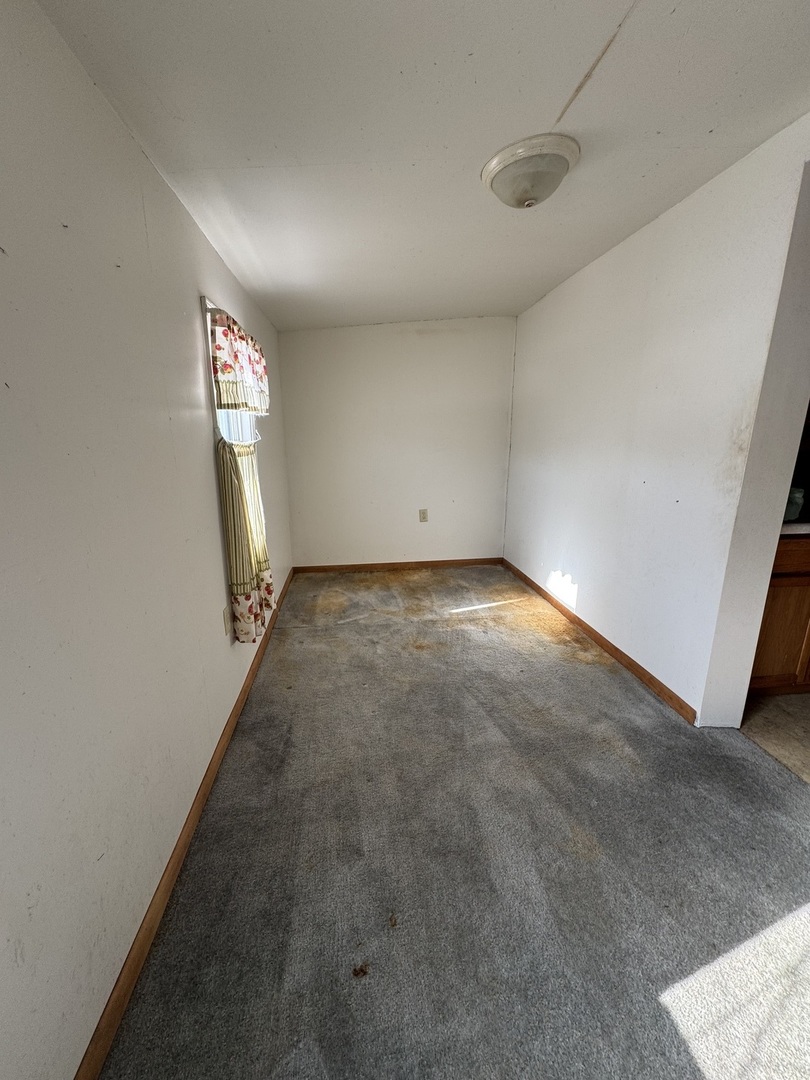 511 West North Street Polo, IL 61064 - Photo 9 of 11