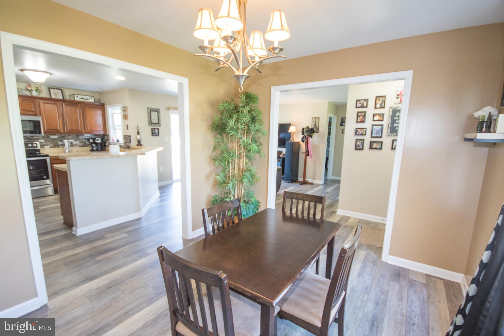 30026 Deanwood Road Princess Anne, MD 21853 - Photo 17 of 41 Dining room