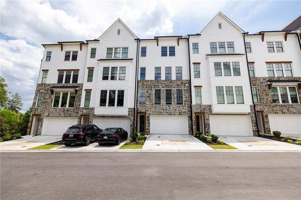 2722 Thornewilde Way Atlanta, GA 30339 - Photo 5 of 86