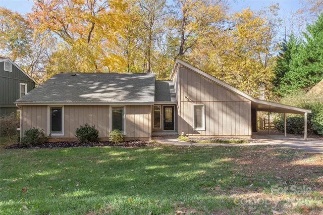 $485,000 | 4847 Truesdale Place, Charlotte, NC 28277