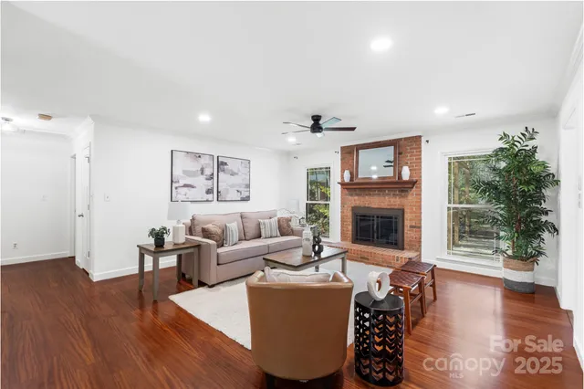 $485,000 | 4847 Truesdale Place, Charlotte, NC 28277