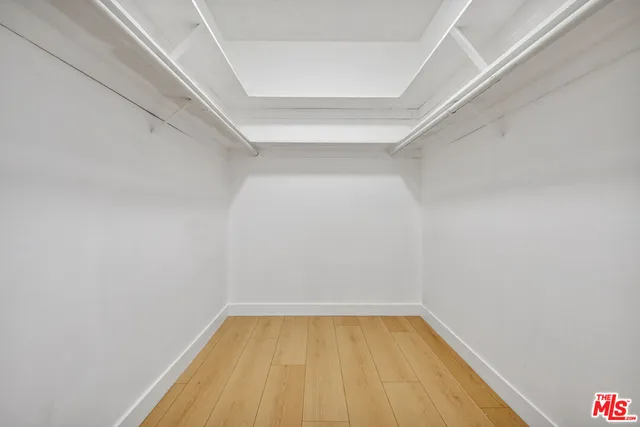 $4,350 | 1727 South Bentley Avenue, Unit 205, Los Angeles, CA 90025