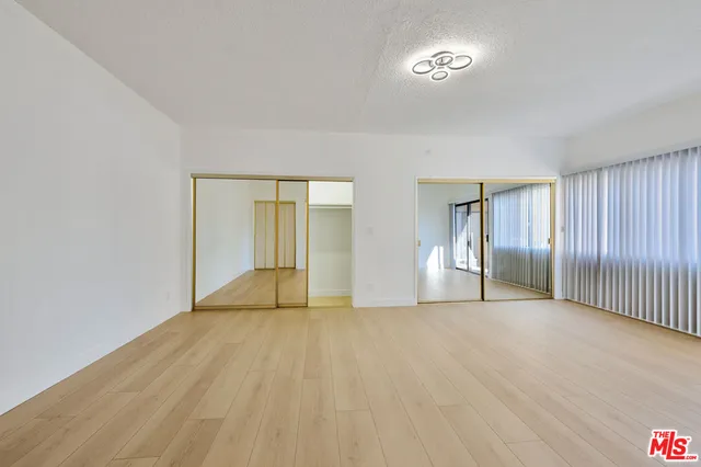 $4,350 | 1727 South Bentley Avenue, Unit 205, Los Angeles, CA 90025