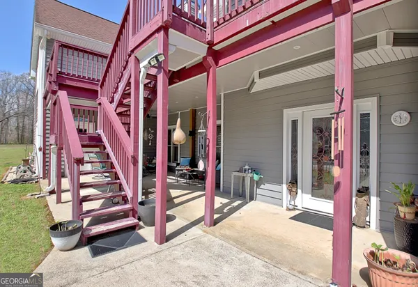 $890,000 | 967 Tope Road, Sharpsburg, GA 30277