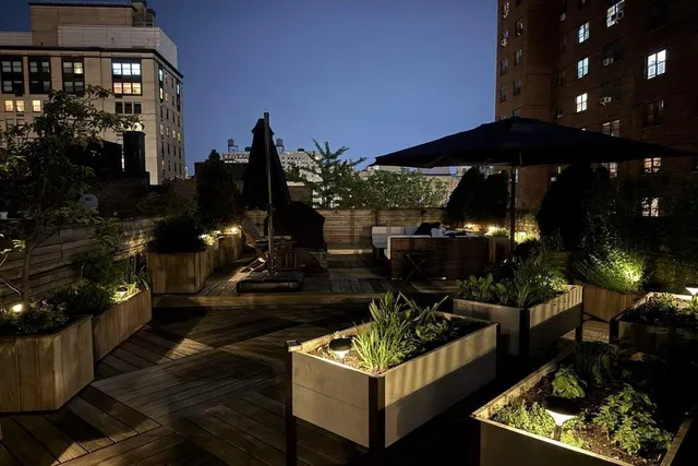 $1,175,000 | 203 West 102nd Street, Unit 5R | Upper West Side