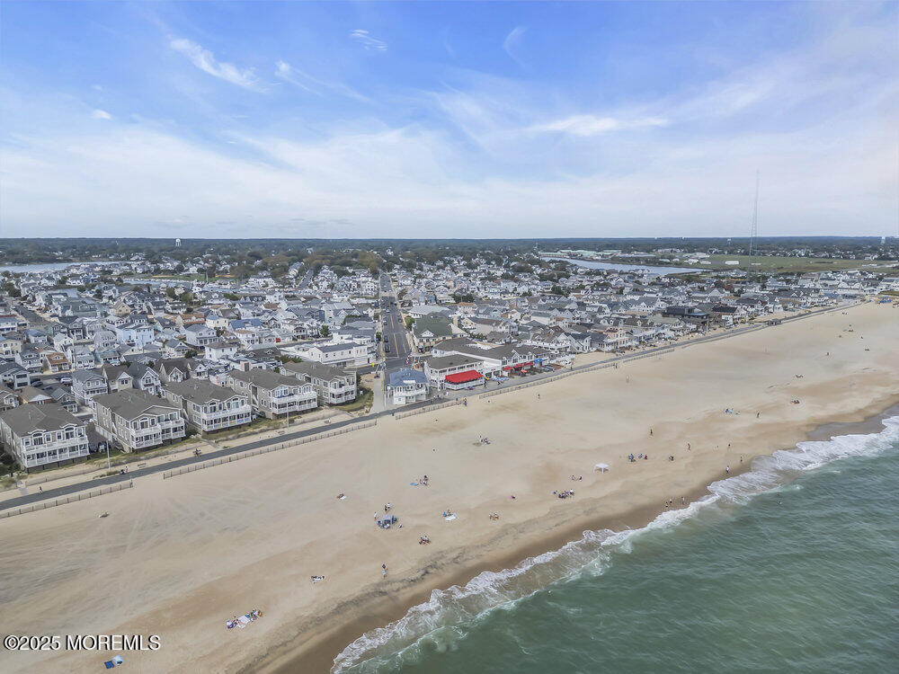 580 East Main Street, Unit 3 Manasquan, NJ 08736 - Photo 21 of 41 unknown