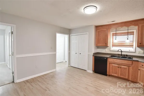 $1,975 | 110 Pratt Street, Belmont, NC 28012