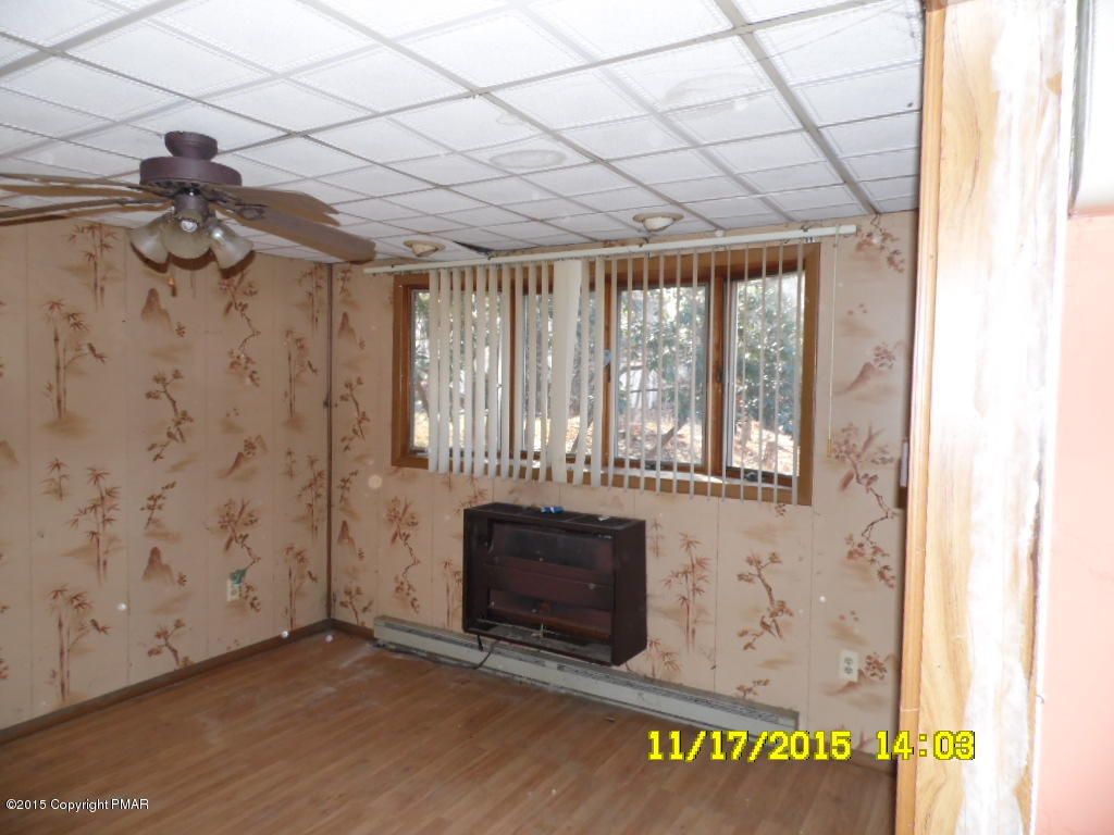 2 Chip Munk Court Lake Ariel, PA 18436 - Photo 5 of 11 SAM_3635