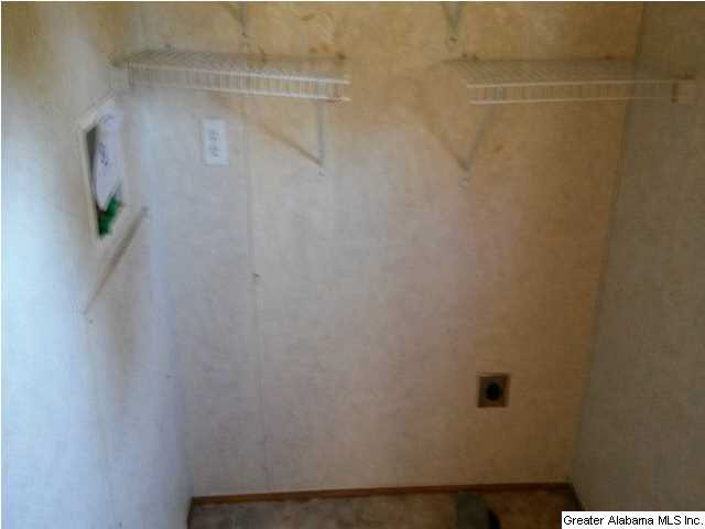 39 Honeycutt Mill Road Thorsby, AL 35171 - Photo 13 of 20