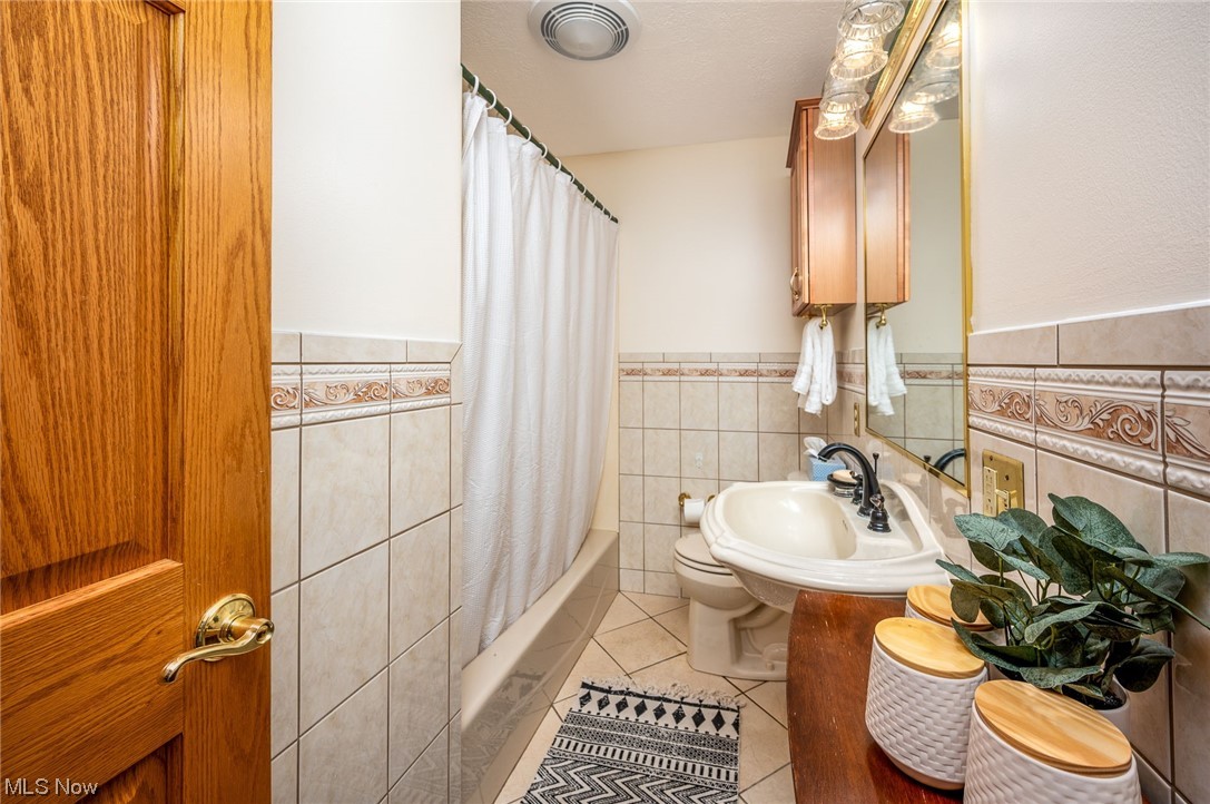 6105 Firestone Road Northeast Canton, OH 44721 - Photo 24 of 35 Gallery Image 24