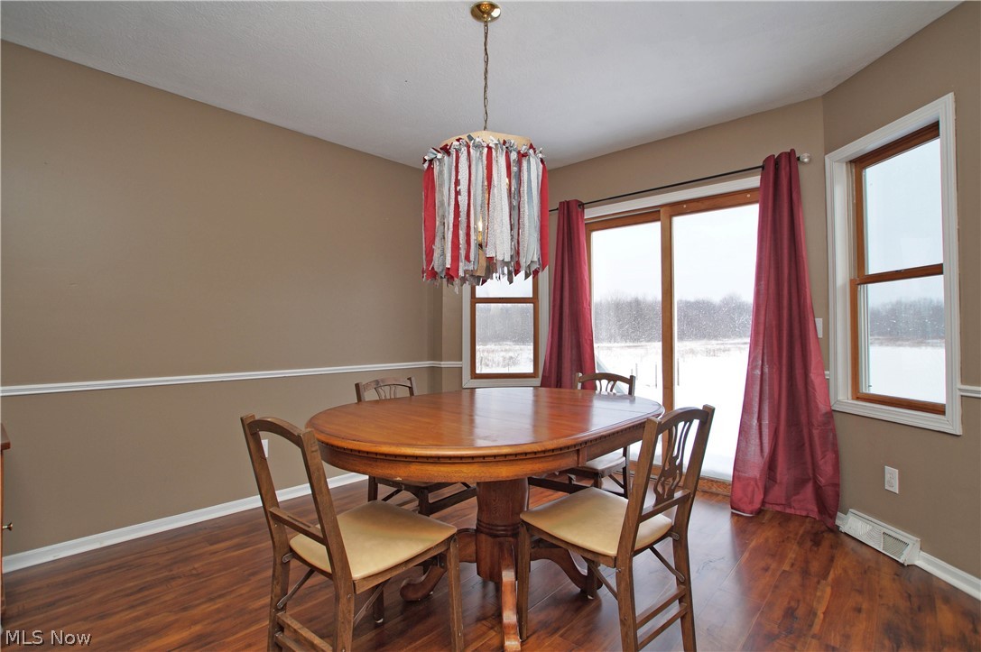 7141 Dewey Road Thompson, OH 44086 - Photo 6 of 35