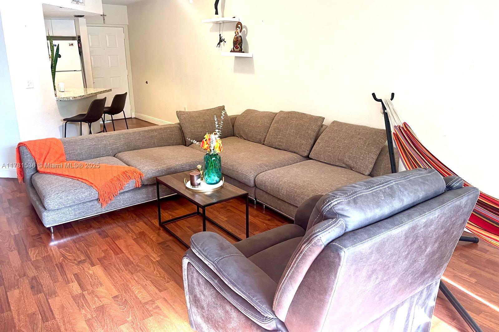 8225 Lake Drive, Unit 302 Doral, FL 33166 - Photo 11 of 15