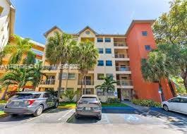 8225 Lake Drive, Unit 302 Doral, FL 33166 - Photo 3 of 15