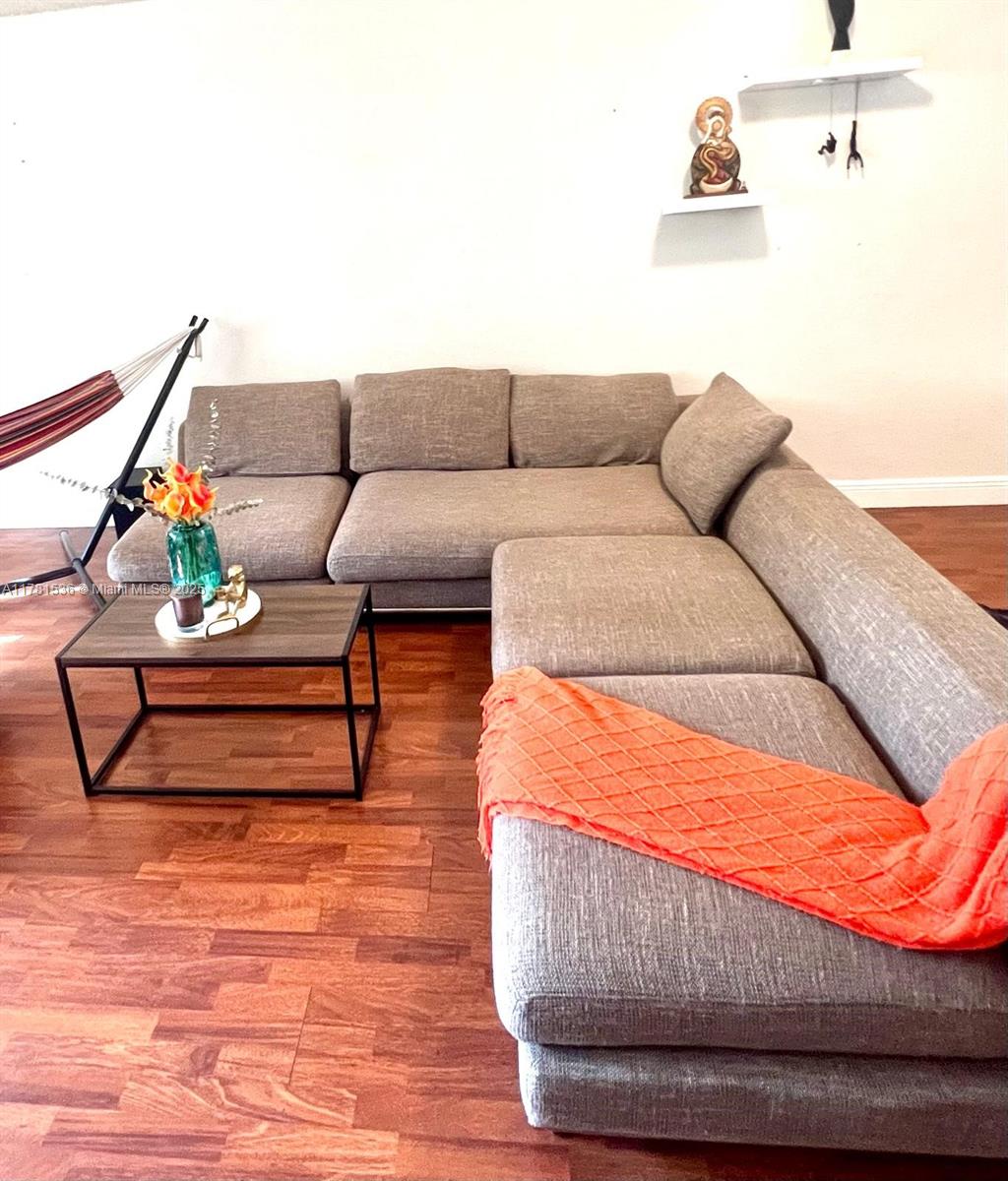 8225 Lake Drive, Unit 302 Doral, FL 33166 - Photo 10 of 15