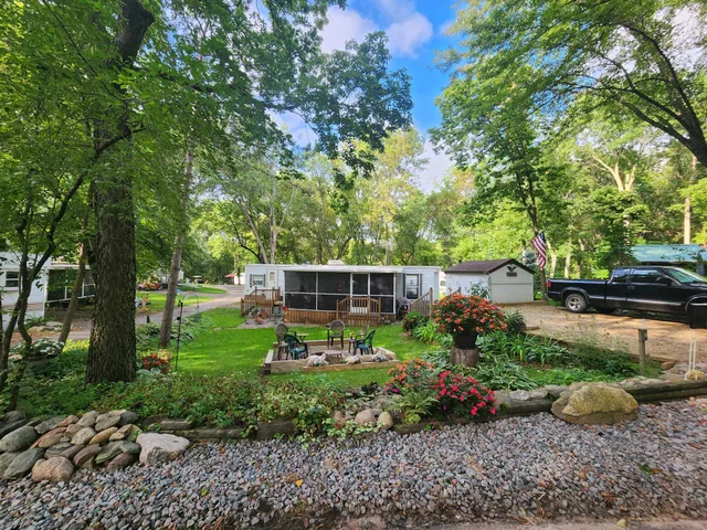 $99,000 | 2945 County Road 4 Southwest, Unit 109, Cokato, MN 55321