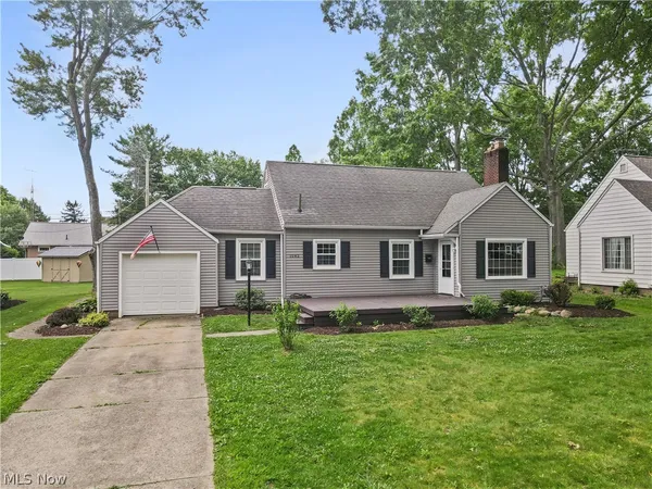 $239,900 | 1042 Kingsway Street, Alliance, OH 44601