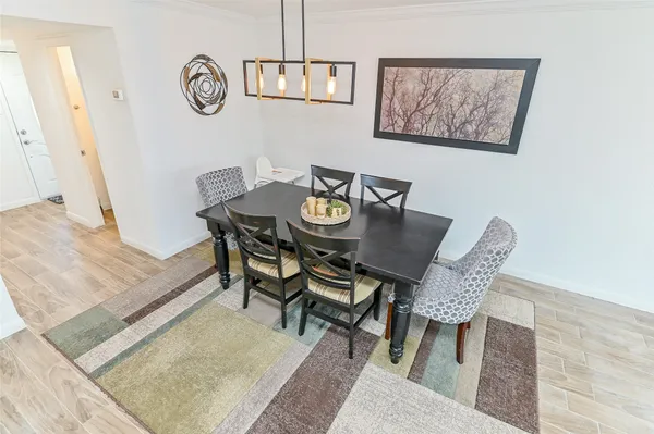 $1,800 | 5791 Maple Hill Drive, Houston, TX 77088