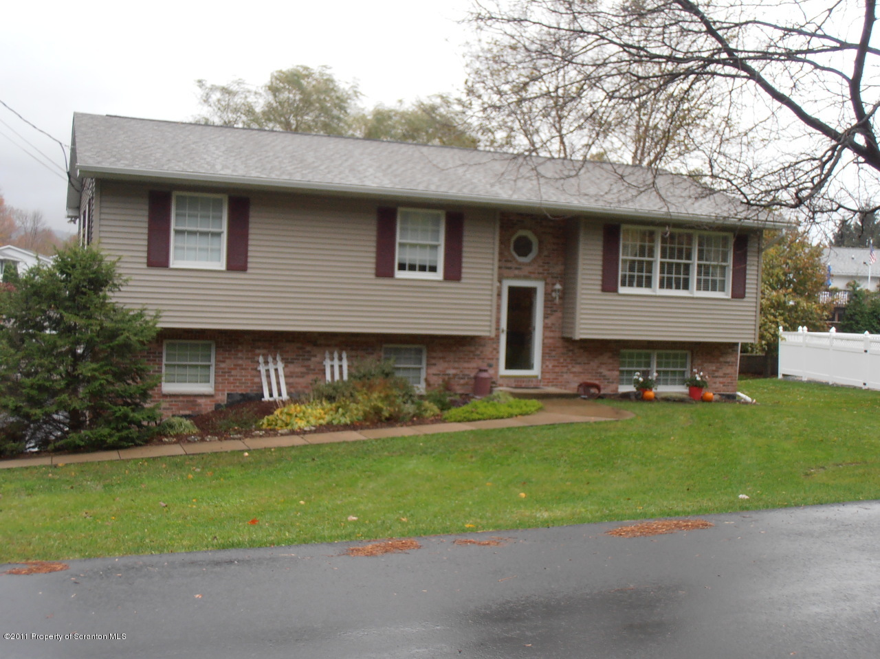 108 Griffin Pond Road Clarks Summit, PA 18411 - Photo 1 of 43 Gallery Image 1