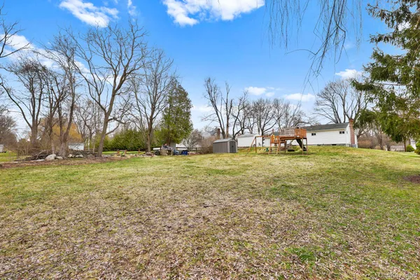 $4,350 | 2881 Meadowcrest Drive, Yorktown Heights, NY 10598