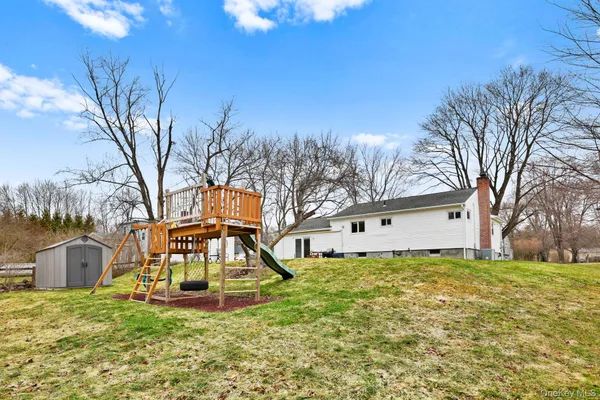 $4,350 | 2881 Meadowcrest Drive, Yorktown Heights, NY 10598